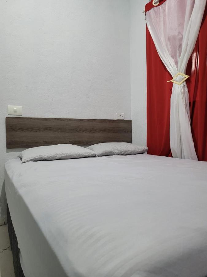 Hostel Sion - Apartamentos Itanhaém Екстериор снимка