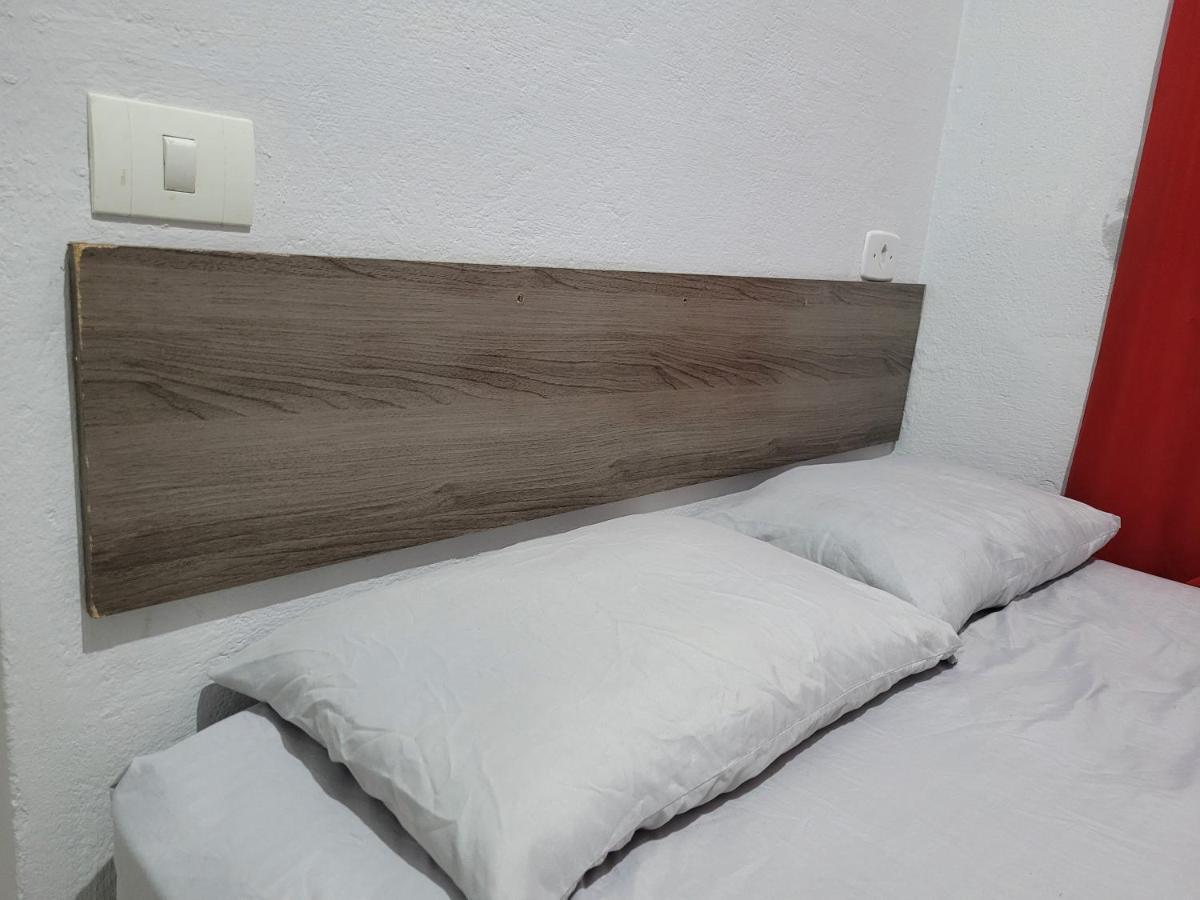 Hostel Sion - Apartamentos Itanhaém Екстериор снимка